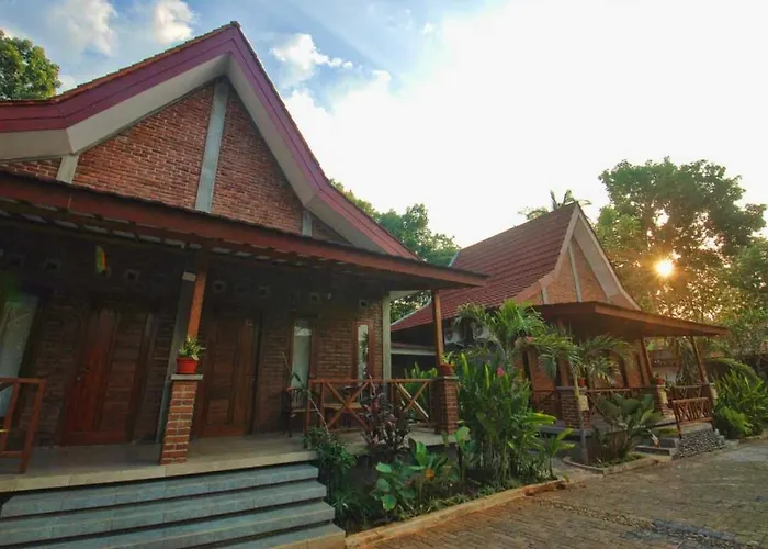 Omah Joglo Semarang Hotel